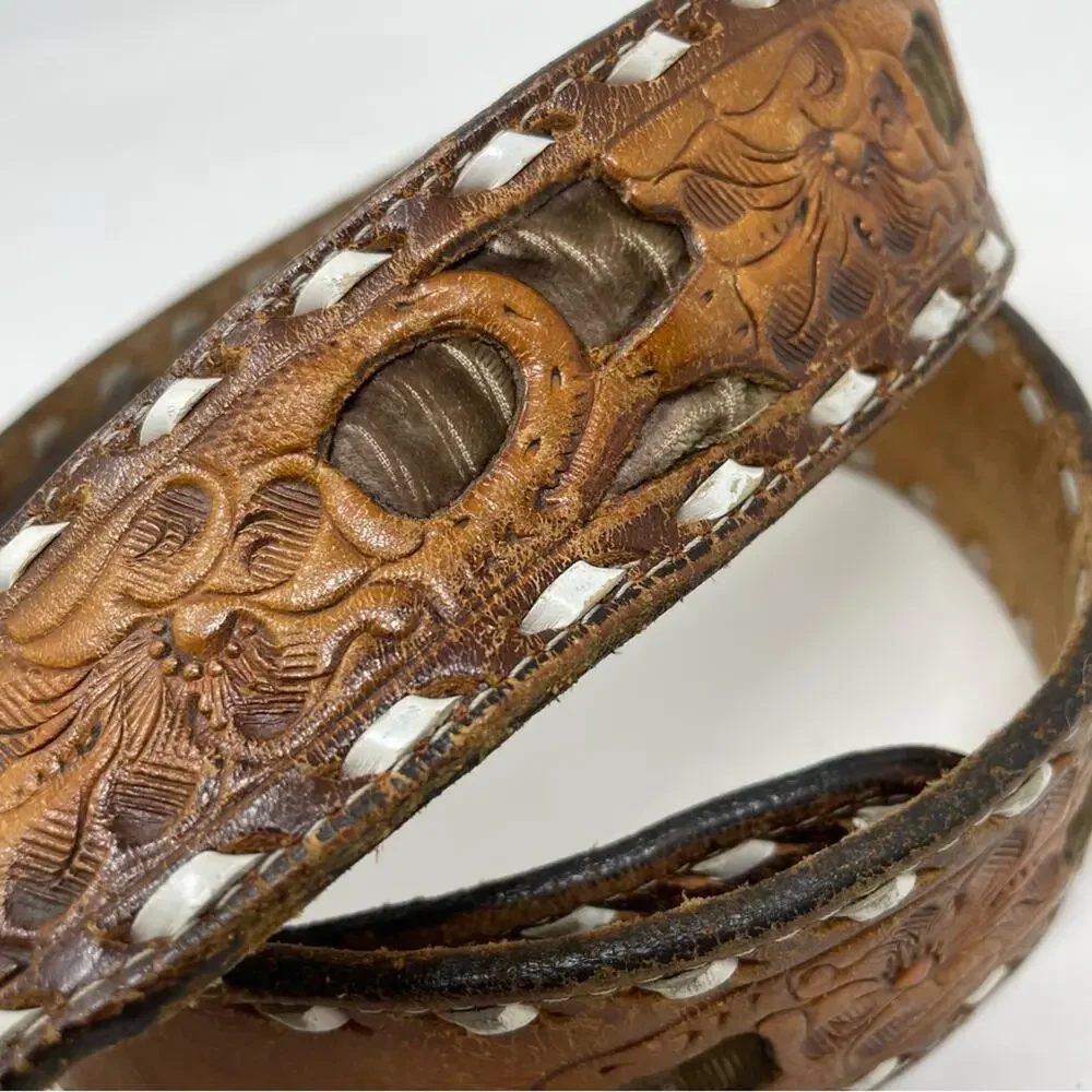 Vintage Distressed Worn Tooled Floral Cowboy Western Cowboy John Belt unisex 34